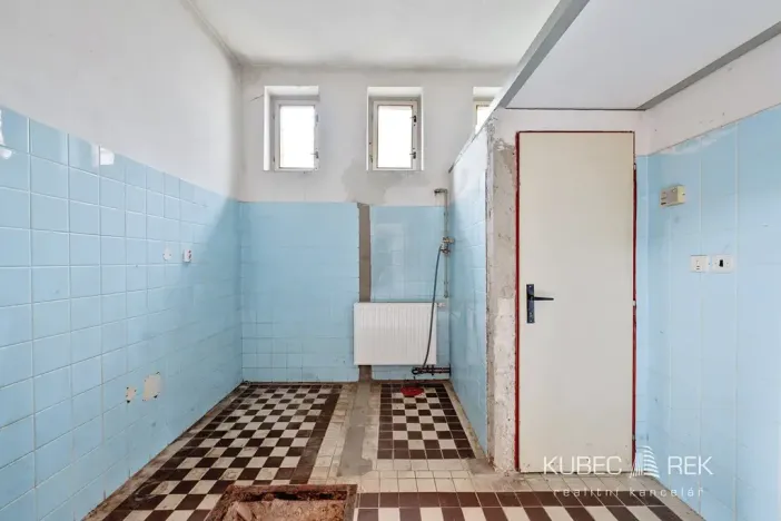 Prodej obchodního prostoru, Tábor, Nábřeží, 237 m2