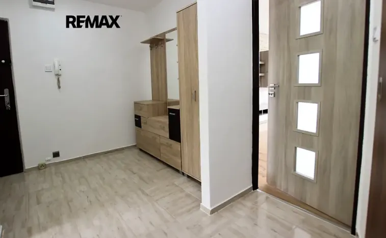 Pronájem bytu 3+kk, Loděnice, Za GZ, 64 m2