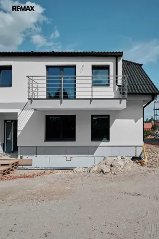 Prodej bytu 3+kk, Praha - Zbraslav, Lesáků, 84 m2