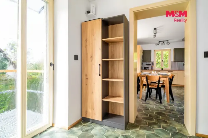 Prodej rodinného domu, Bušín, 73 m2