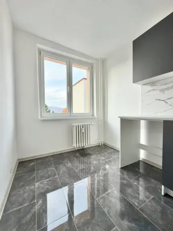 Prodej bytu 3+1, Ústí nad Labem - Krásné Březno, U Pivovarské zahrady, 66 m2