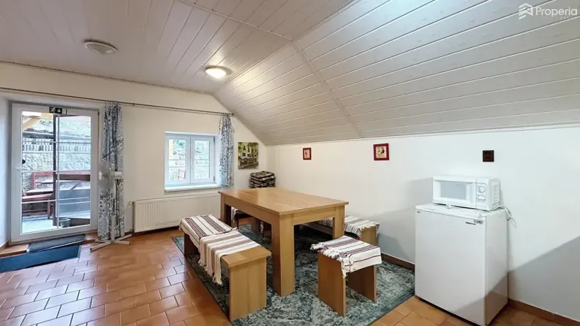 Prodej apartmánu, Strachotín, Sklepní, 285 m2