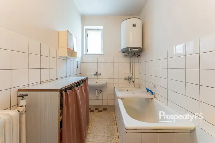 Prodej rodinného domu, Olešnice, Generála Čápka, 162 m2