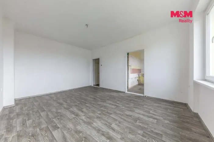 Prodej bytu 2+1, Dolní Krupá, 51 m2