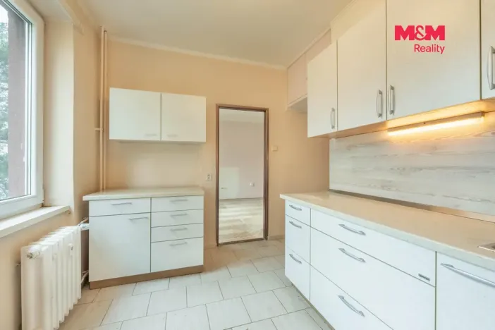 Prodej bytu 2+1, Praha - Hloubětín, Zelenečská, 48 m2