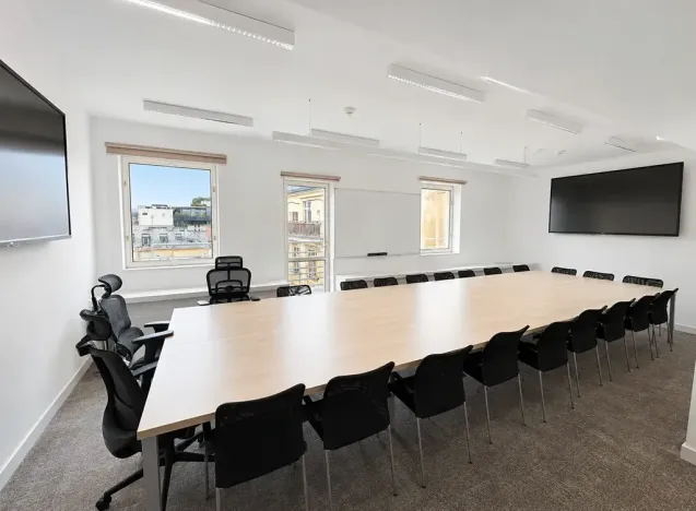 Pronájem kanceláře, Praha - Nové Město, Spálená, 362 m2