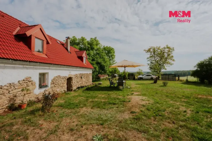 Prodej rodinného domu, Kadov - Lnářský Málkov, 250 m2
