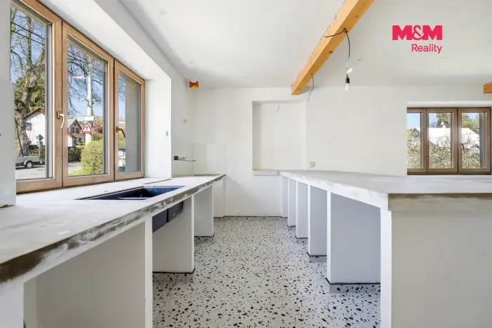 Prodej rodinného domu, Železný Brod - Bzí, 313 m2