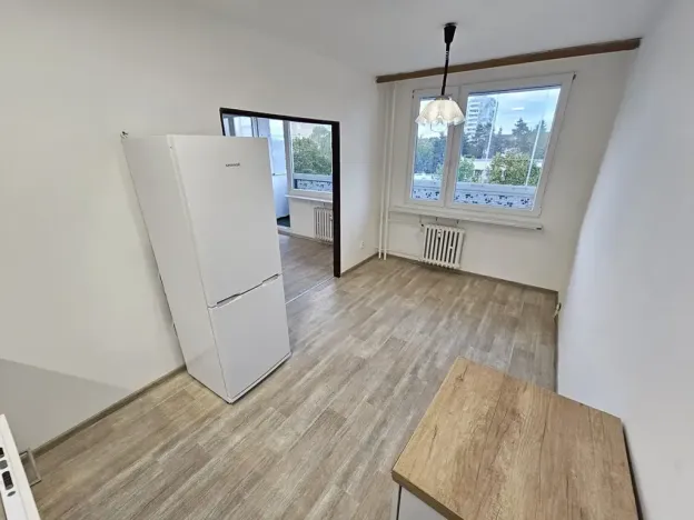 Pronájem bytu 3+1, Praha - Strašnice, Rubensova, 71 m2