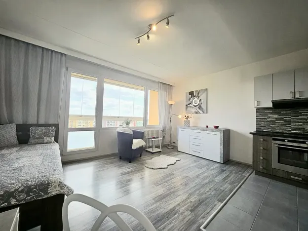 Pronájem bytu 1+kk, Brno - Bohunice, Švermova, 30 m2