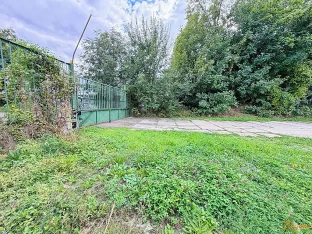 Pronájem komerčního pozemku, Praha, Roztocká, 490 m2