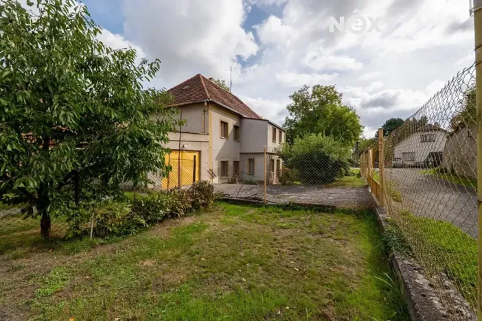 Prodej rodinného domu, Kožlany, Pražská, 200 m2