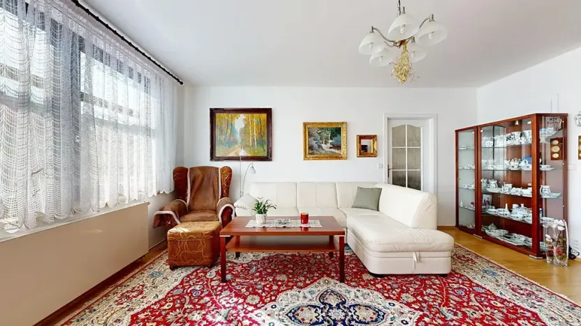Prodej bytu 2+kk, Praha - Vinohrady, Hradecká, 61 m2