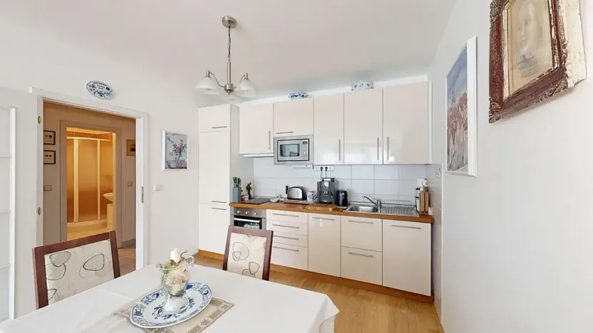 Prodej bytu 2+kk, Praha - Vinohrady, Hradecká, 61 m2