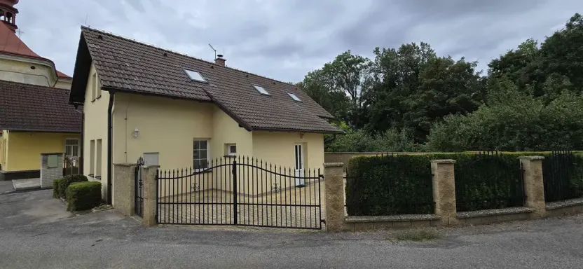Pronájem rodinného domu, Osek, 130 m2