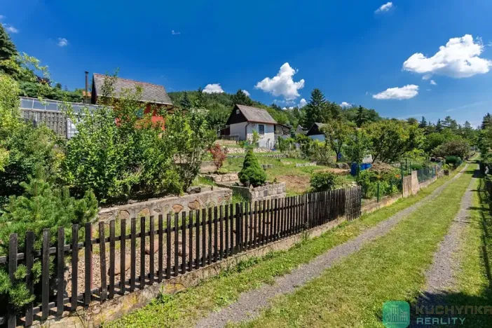 Prodej zahrady, Bystřany, Na Lišce, 415 m2
