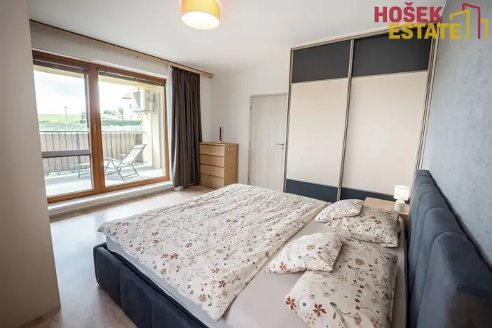 Prodej bytu 3+kk, Holubice, 80 m2