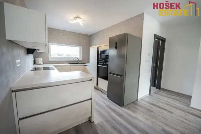 Prodej rodinného domu, Holubice, 93 m2