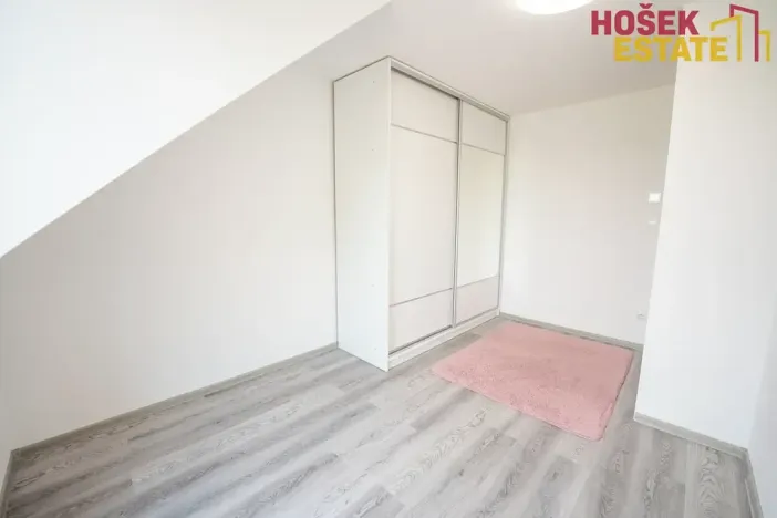 Prodej rodinného domu, Holubice, 93 m2