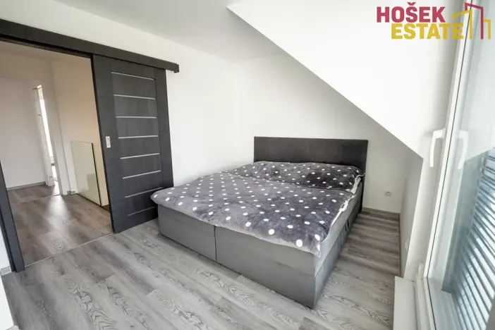 Prodej rodinného domu, Holubice, 93 m2