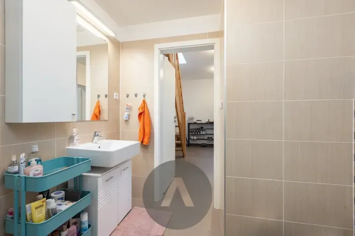 Pronájem bytu 2+kk, Dobřichovice, Za Mlýnem, 71 m2
