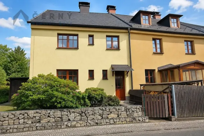Pronájem bytu 4+1, Liberec, Frimlova, 100 m2