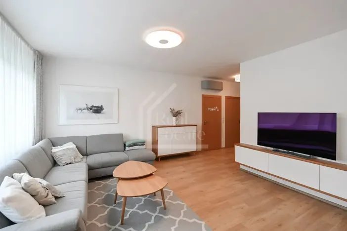 Pronájem bytu 3+kk, Praha - Radlice, Kroupova, 87 m2