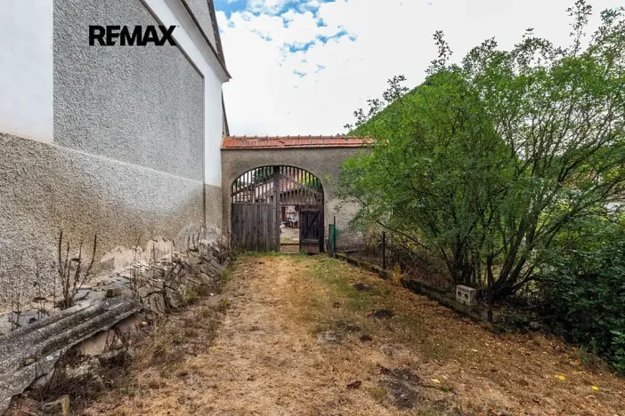 Prodej zemědělské usedlosti, Soběhrdy, 365 m2