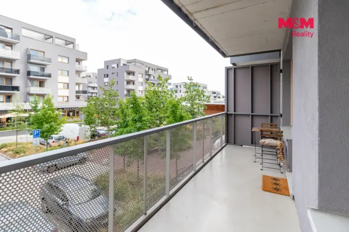 Pronájem bytu 2+kk, Praha - Hloubětín, Waltariho, 49 m2