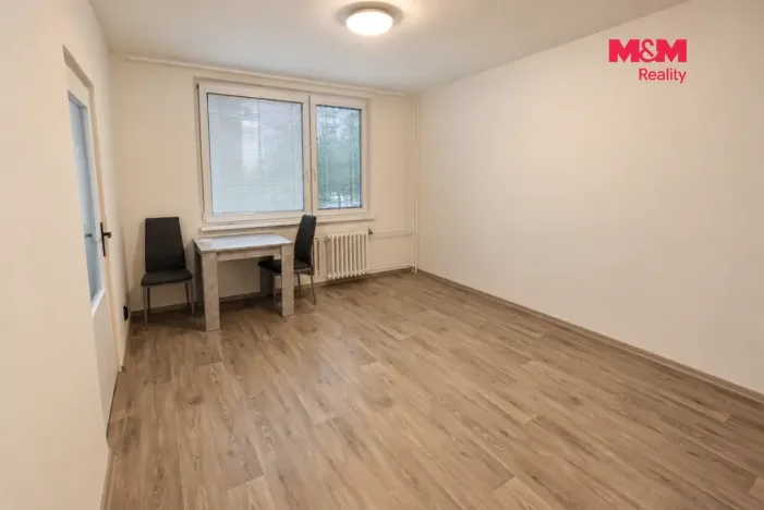 Pronájem bytu 2+1, Hradec Králové - Nový Hradec Králové, Brožíkova, 60 m2