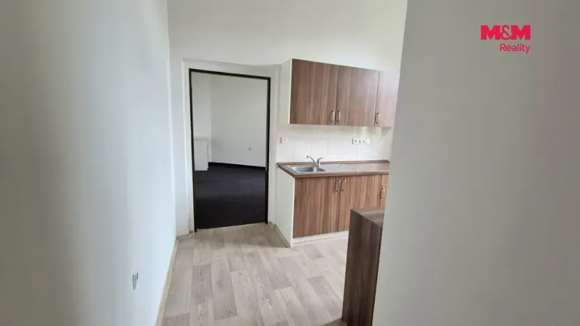 Pronájem bytu 2+1, Kladno, Váňova, 56 m2