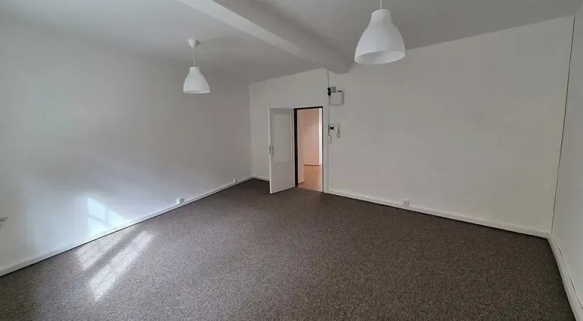 Pronájem kanceláře, Praha - Vinohrady, Vinohradská, 49 m2