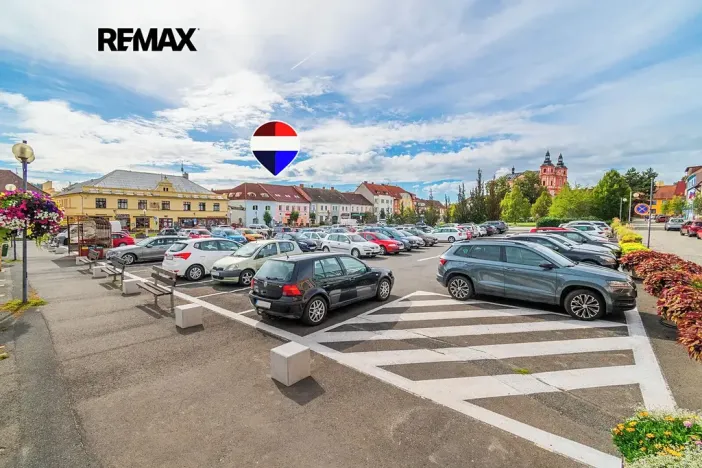 Pronájem obchodního prostoru, Přeštice, Masarykovo nám., 171 m2