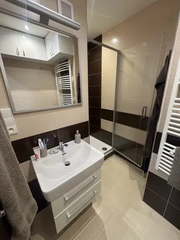 Pronájem bytu 3+1, Jičín, Nám. V. Čtvrtka, 68 m2