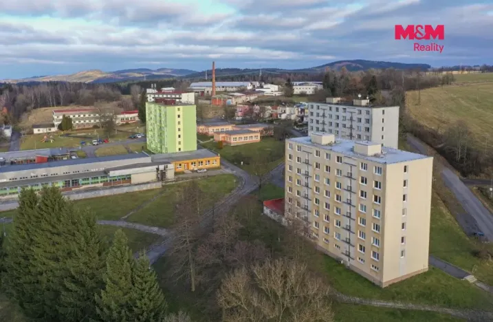 Prodej bytu 3+1, Rovná, 63 m2