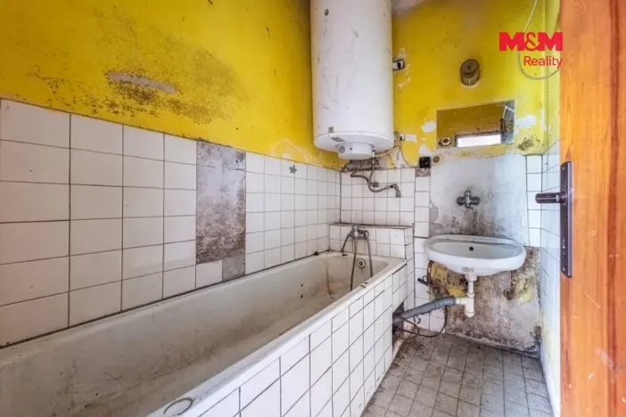 Prodej rodinného domu, Vysoká - Bosyně, 196 m2