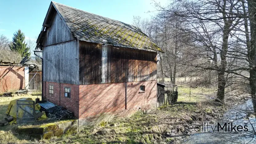 Prodej pozemku pro bydlení, Křižany, 2359 m2