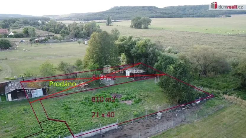 Prodej pozemku pro bydlení, Vroutek, Nádražní, 810 m2