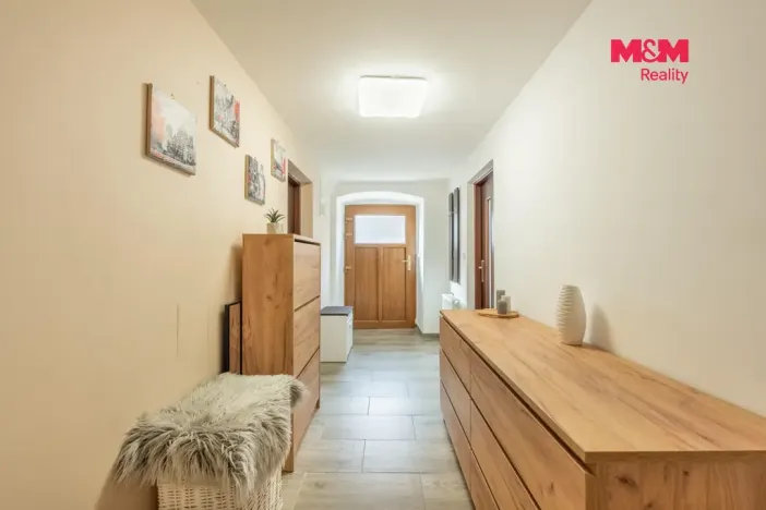 Prodej rodinného domu, Klobuky - Kobylníky, 204 m2