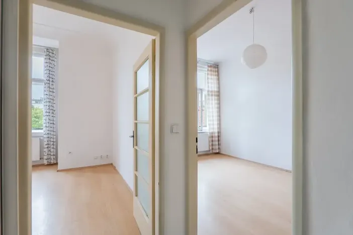 Pronájem bytu 2+kk, Praha - Nové Město, Novomlýnská, 57 m2