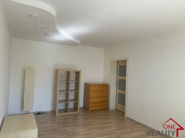 Pronájem bytu 1+1, Staré Město, Kopánky, 35 m2