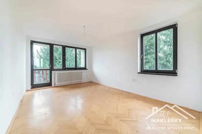 Prodej bytu 3+1, Zásmuky, Družstevní, 80 m2