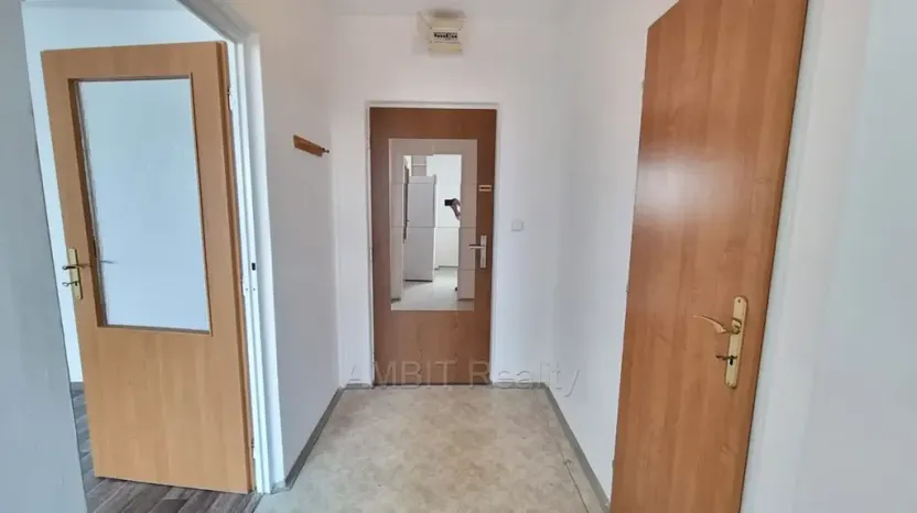 Pronájem bytu 1+1, Praha - Troja, Olštýnská, 37 m2