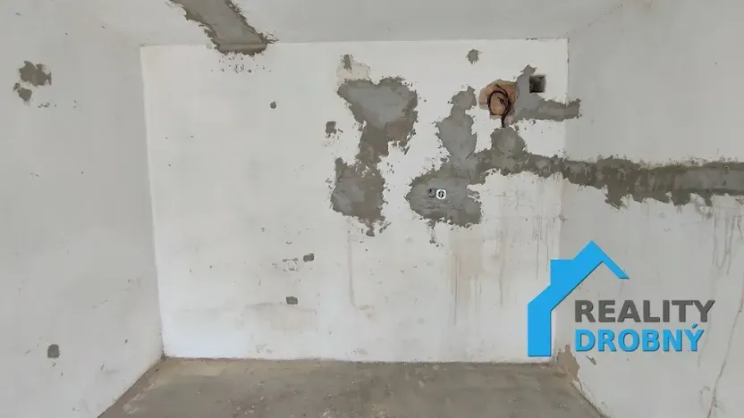 Pronájem garáže, Lom, Vrchlického, 21 m2