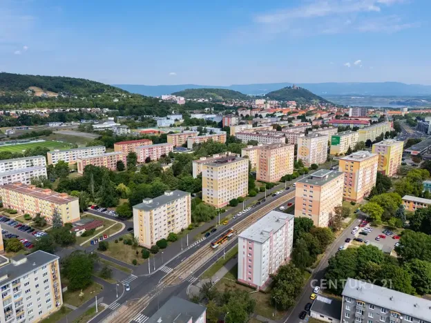 Pronájem bytu 3+1, Most, Jaroslava Vrchlického, 56 m2