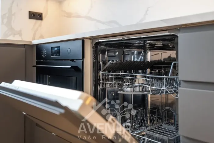 Prodej bytu 4+kk, Napajedla, Nábřeží, 72 m2