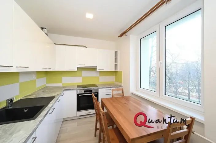 Pronájem bytu 3+1, Praha - Hloubětín, Poděbradská, 72 m2