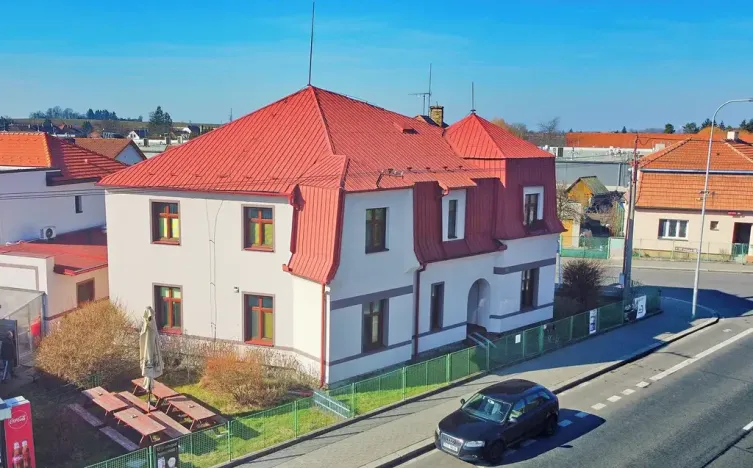 Prodej vícegeneračního domu, Holice, Hradecká, 226 m2