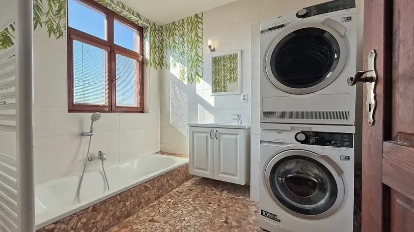 Prodej vícegeneračního domu, Holice, Hradecká, 226 m2