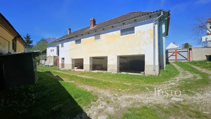 Prodej rodinného domu, Dobev, 180 m2